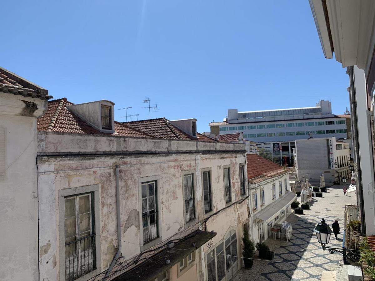 Duplex With Terrace In Downtown Lägenhet Cascais