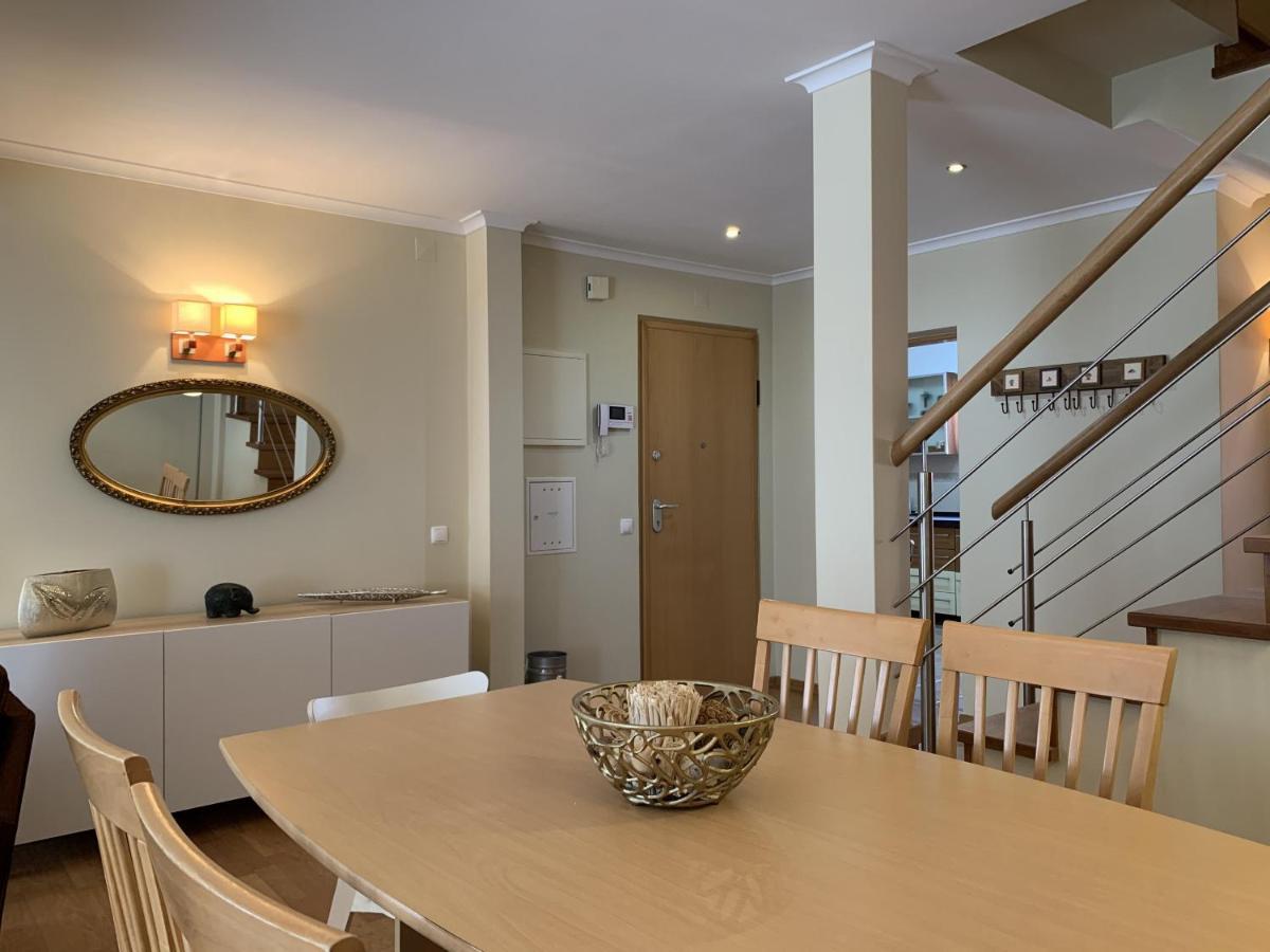Duplex With Terrace In Downtown Lägenhet Cascais
